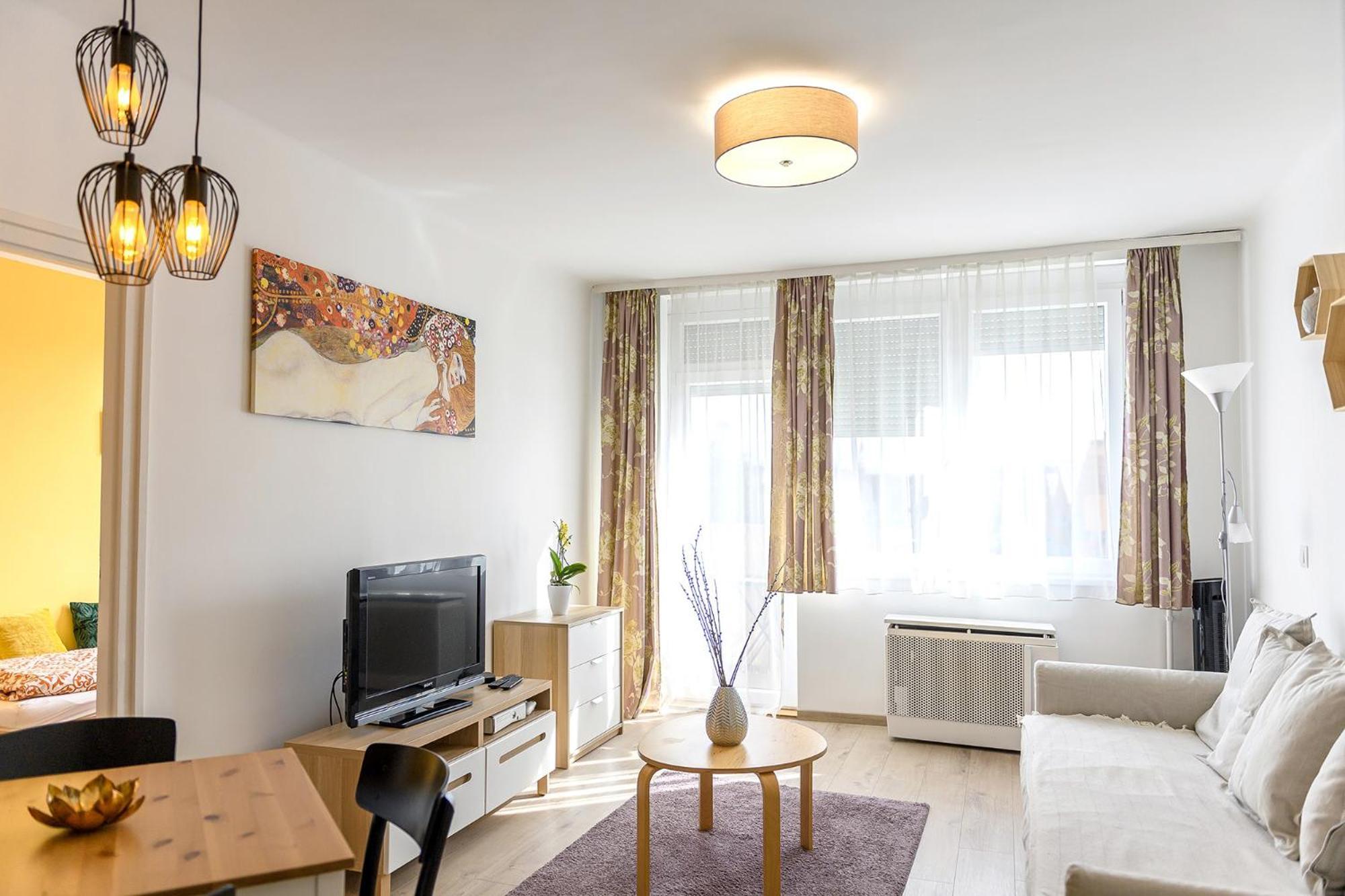Market Apartman Σόπρον Εξωτερικό φωτογραφία